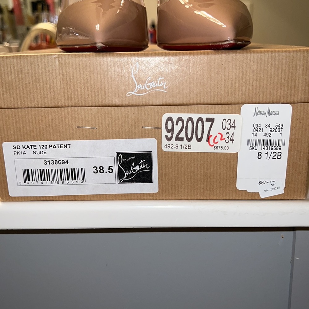 Christian Louboutin Nude Patent Leather So Kate 38.5 - Picture 8 of 10